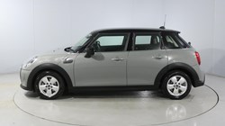 2022 (72) MINI HATCHBACK 1.5 Cooper Classic 5dr Auto 4883172