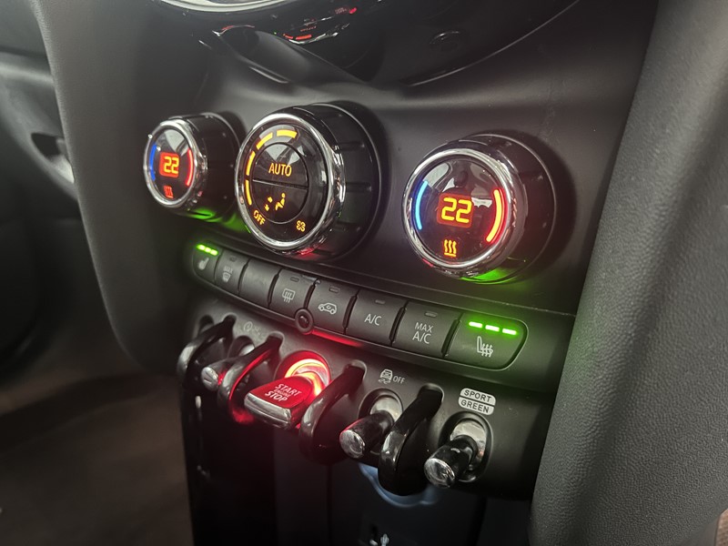 2022 (72) MINI HATCHBACK 1.5 Cooper Classic 5dr Auto 4883160