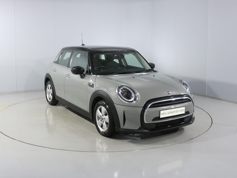 2022 (72) MINI HATCHBACK 1.5 Cooper Classic 5dr Auto