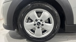 2022 (72) MINI HATCHBACK 1.5 Cooper Classic 5dr Auto 4883144