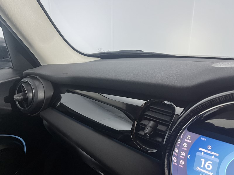 2022 (72) MINI HATCHBACK 1.5 Cooper Classic 5dr Auto 4883155