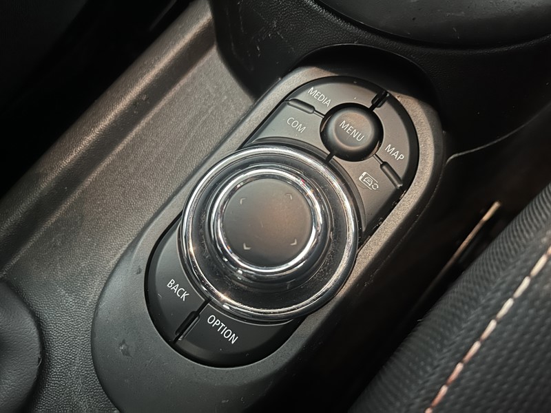 2022 (72) MINI HATCHBACK 1.5 Cooper Classic 5dr Auto 4883162