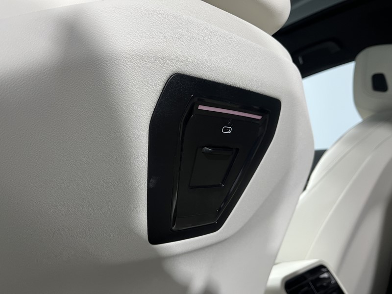 2024 (74) BMW 5 SERIES 530e M Sport Pro 5dr Auto 4872714