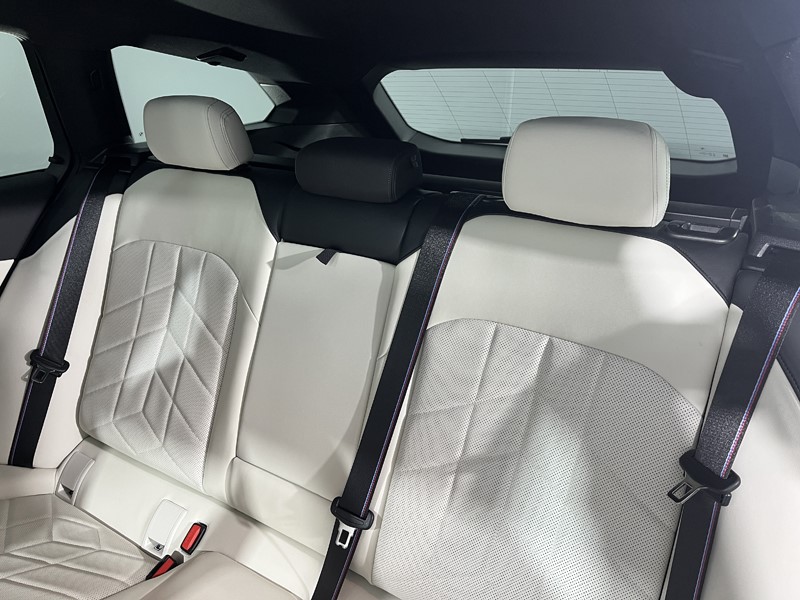 2024 (74) BMW 5 SERIES 530e M Sport Pro 5dr Auto 4872683