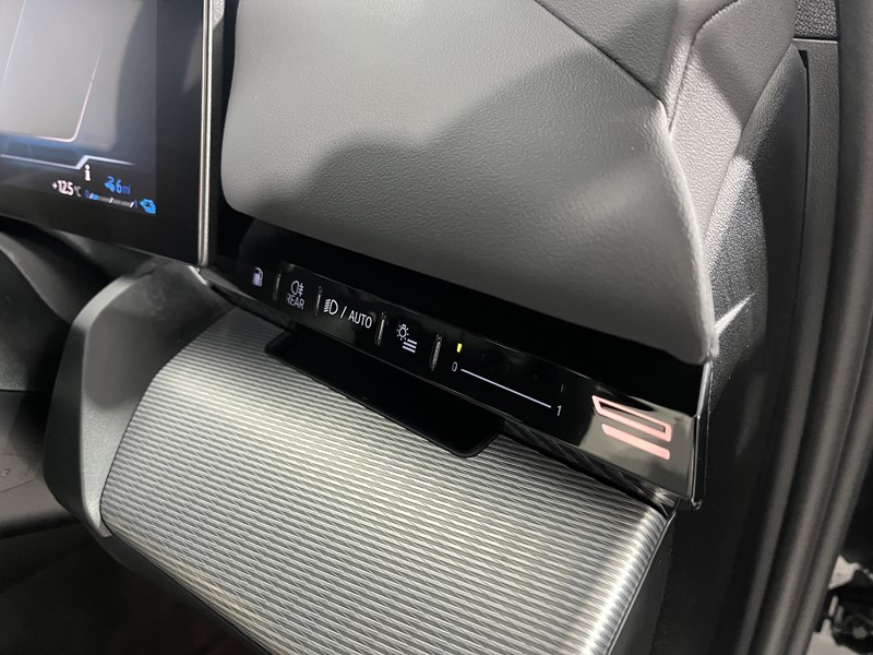 2024 (74) BMW 5 SERIES 530e M Sport Pro 5dr Auto 4872694