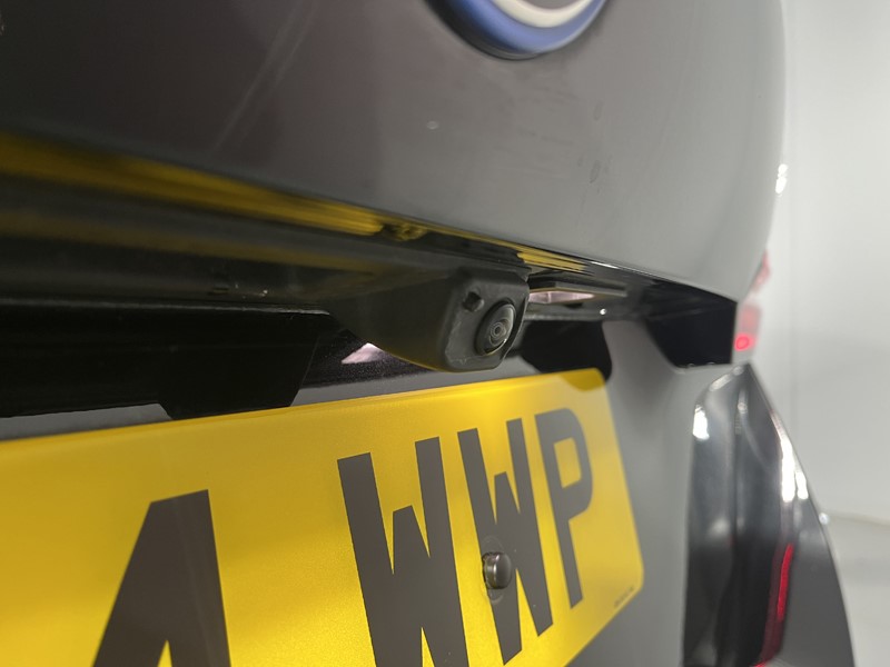 2024 (74) BMW 5 SERIES 530e M Sport Pro 5dr Auto 4872724