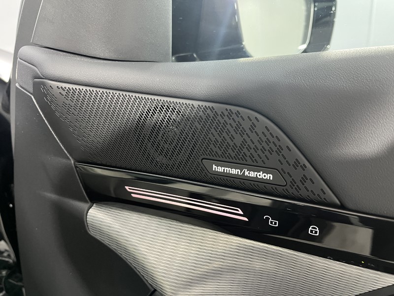 2024 (74) BMW 5 SERIES 530e M Sport Pro 5dr Auto 4872693