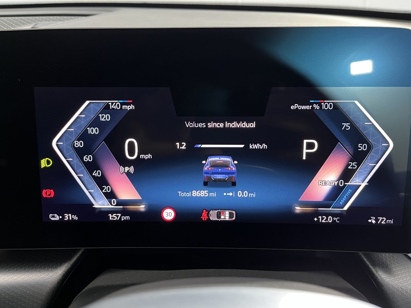 2025 (25) BMW iX2 150kW eDrive20 M Sport 65kWh 5dr Auto 4868153