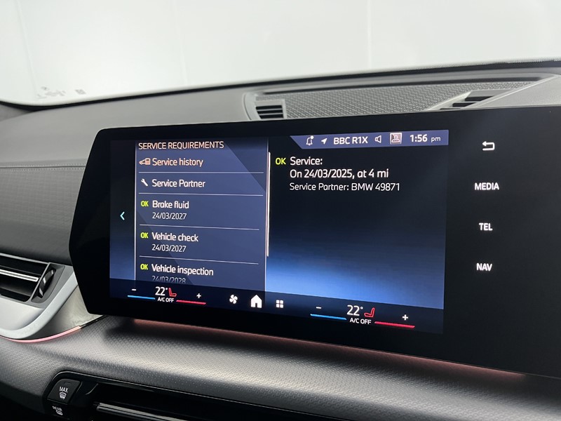 2025 (25) BMW iX2 150kW eDrive20 M Sport 65kWh 5dr Auto 4868173