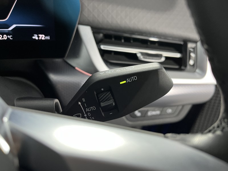 2025 (25) BMW iX2 150kW eDrive20 M Sport 65kWh 5dr Auto 4868169