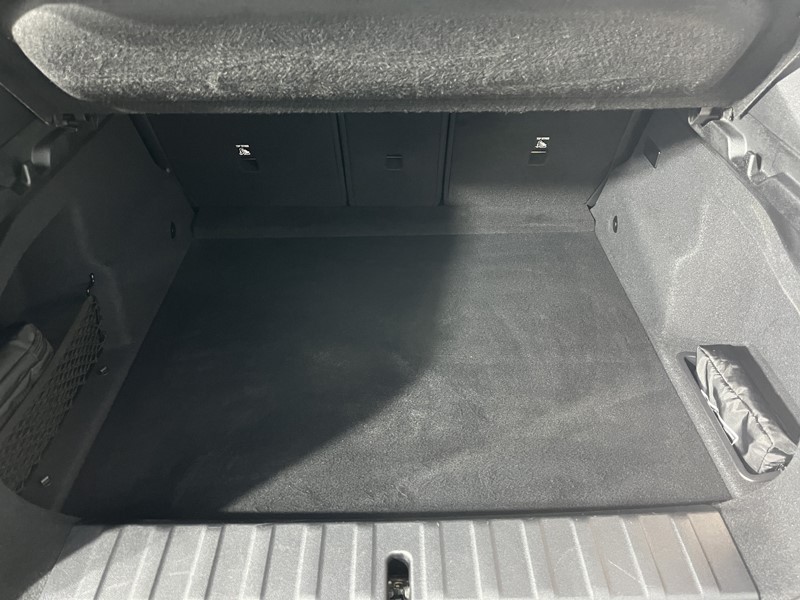 2025 (25) BMW iX2 150kW eDrive20 M Sport 65kWh 5dr Auto 4868157