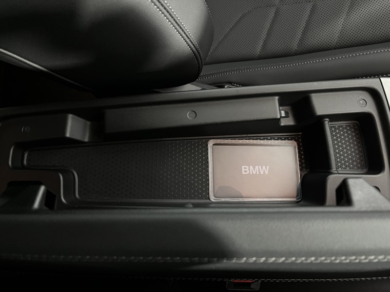 2025 (25) BMW iX2 150kW eDrive20 M Sport 65kWh 5dr Auto 4868176