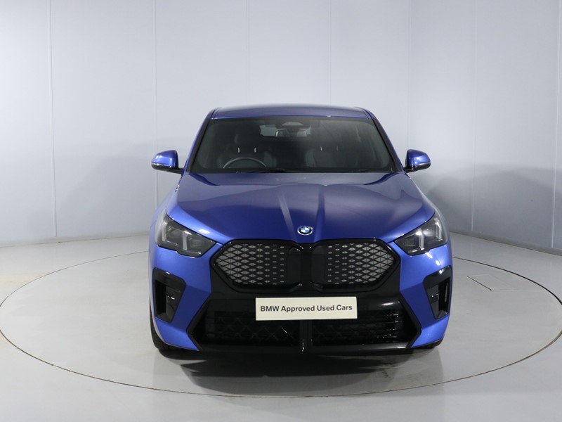 2025 (25) BMW iX2 150kW eDrive20 M Sport 65kWh 5dr Auto 4868160