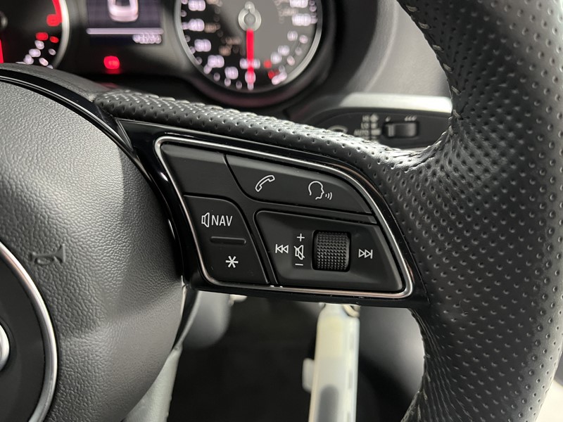 2019 (68) AUDI A3 35 TFSI Black Edition 4dr 4864136