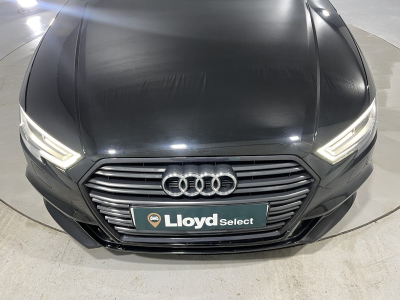 2019 (68) AUDI A3 35 TFSI Black Edition 4dr 4864151