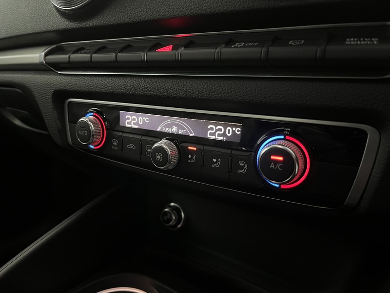 2019 (68) AUDI A3 35 TFSI Black Edition 4dr 4864141