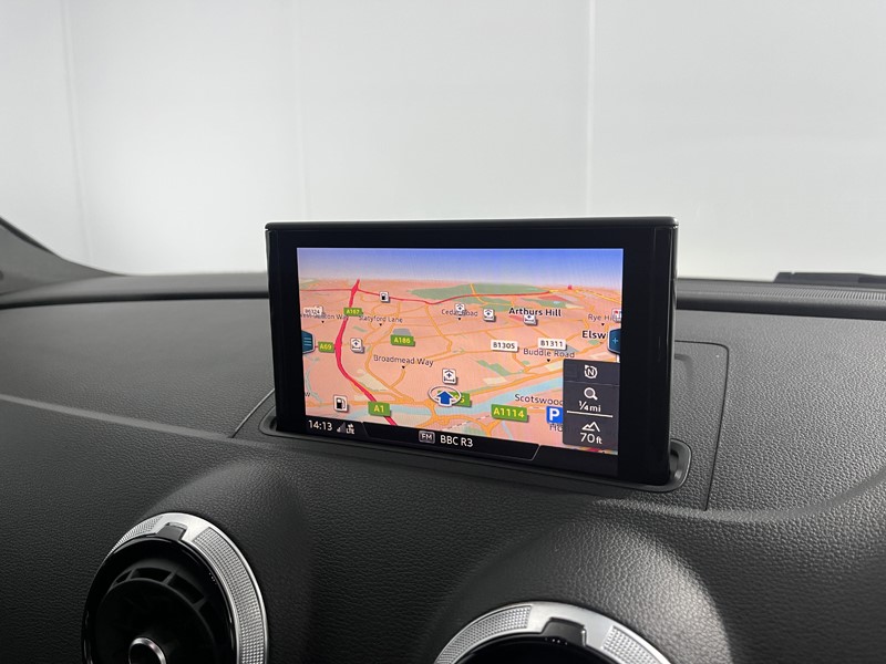 2019 (68) AUDI A3 35 TFSI Black Edition 4dr 4864130