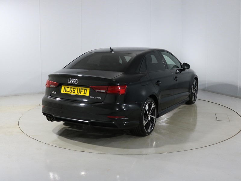 2019 (68) AUDI A3 35 TFSI Black Edition 4dr 4864155