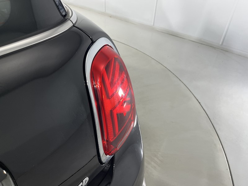 2021 (21) MINI HATCHBACK 1.5 Cooper Classic 3dr Auto 4892013