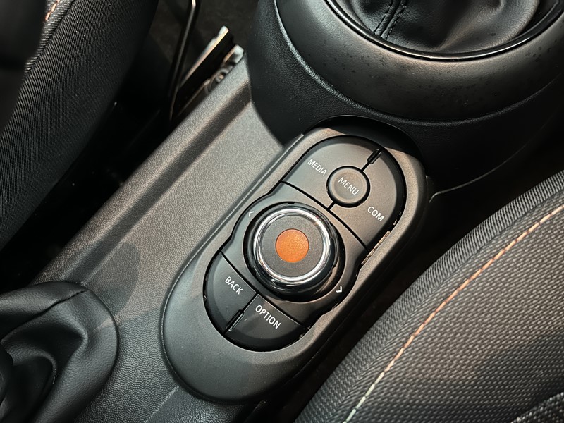 2021 (21) MINI HATCHBACK 1.5 Cooper Classic 3dr Auto 4892008