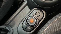 2021 (21) MINI HATCHBACK 1.5 Cooper Classic 3dr Auto 4892008