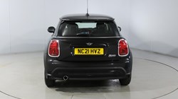 2021 (21) MINI HATCHBACK 1.5 Cooper Classic 3dr Auto 4891992