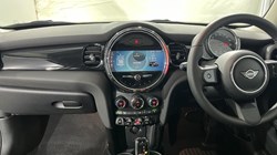 2021 (21) MINI HATCHBACK 1.5 Cooper Classic 3dr Auto 4891981