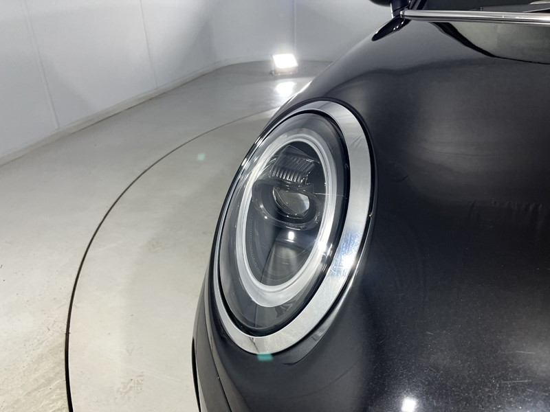 2021 (21) MINI HATCHBACK 1.5 Cooper Classic 3dr Auto 4892011