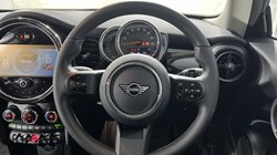 2022 (72) MINI HATCHBACK 1.5 Cooper Classic 3dr Auto 4900441