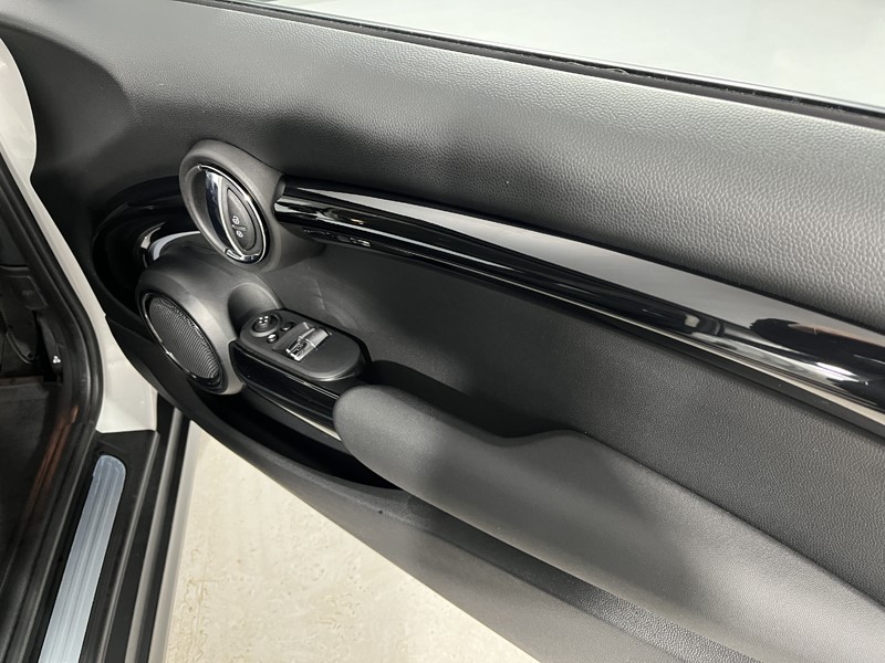 2022 (72) MINI HATCHBACK 1.5 Cooper Classic 3dr Auto 4900455