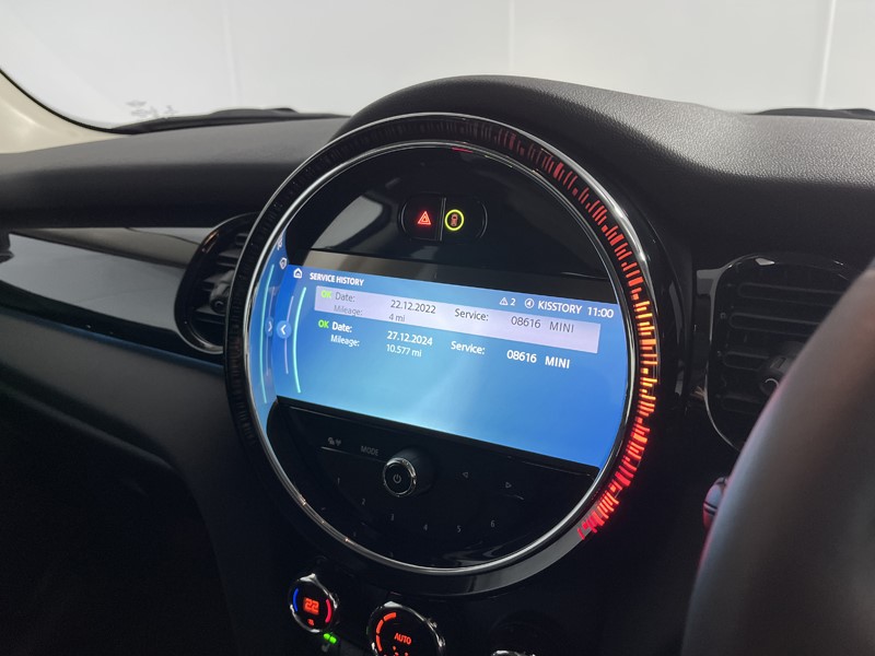 2022 (72) MINI HATCHBACK 1.5 Cooper Classic 3dr Auto 4900465