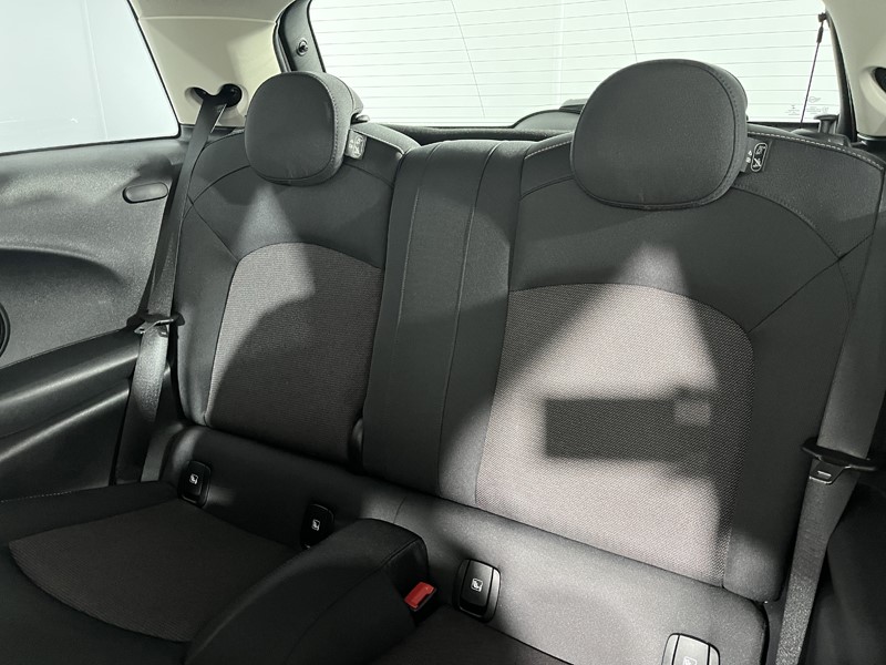 2022 (72) MINI HATCHBACK 1.5 Cooper Classic 3dr Auto 4900448