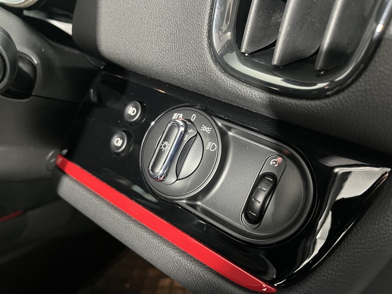 2021 (71) MINI COUNTRYMAN 1.5 Cooper Sport 5dr Auto 4905741