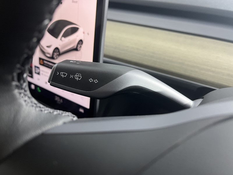 2023 (23) TESLA MODEL Y Long Range AWD 5dr Auto 4887729