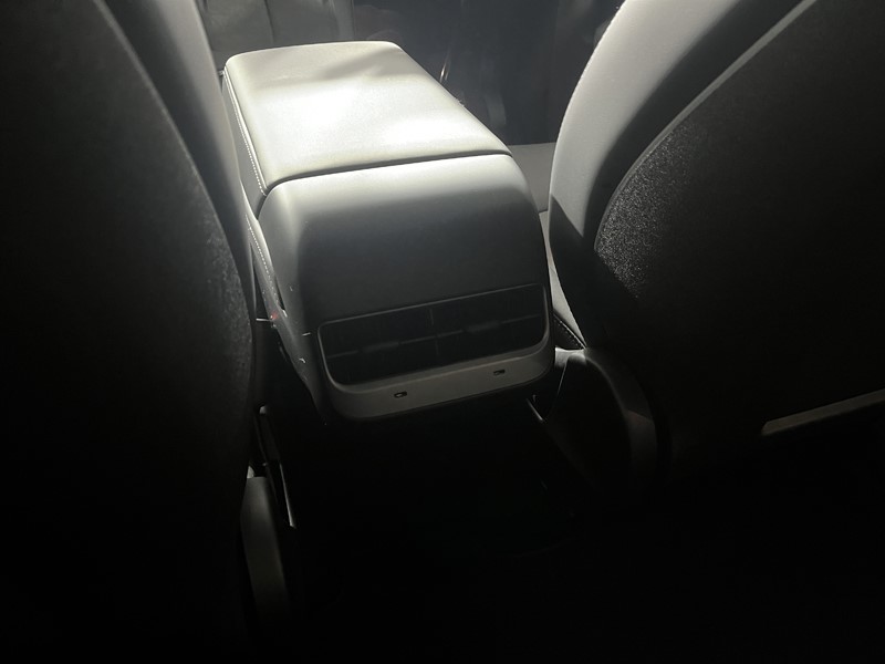 2023 (23) TESLA MODEL Y Long Range AWD 5dr Auto 4887741