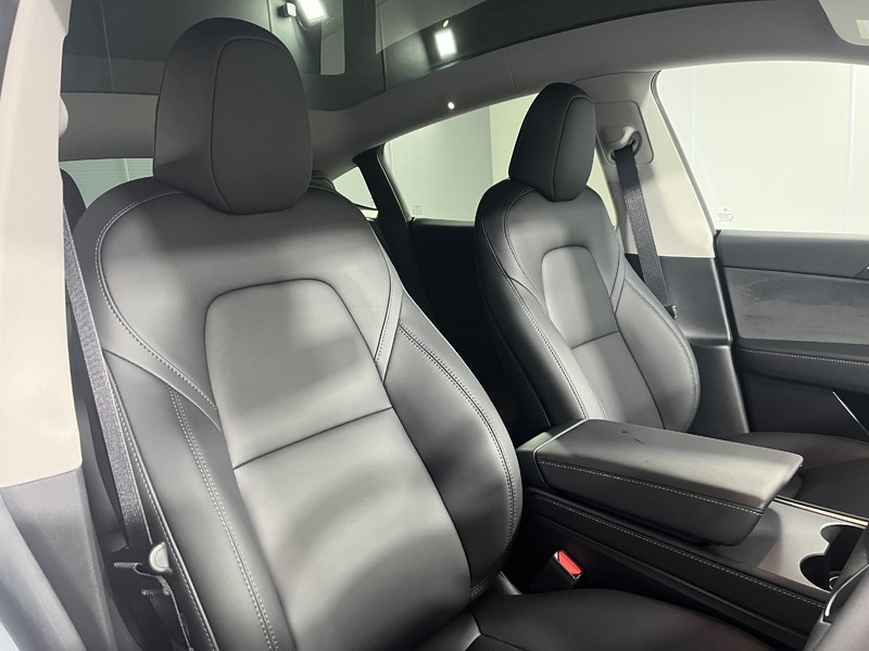 2023 (23) TESLA MODEL Y Long Range AWD 5dr Auto 4887715