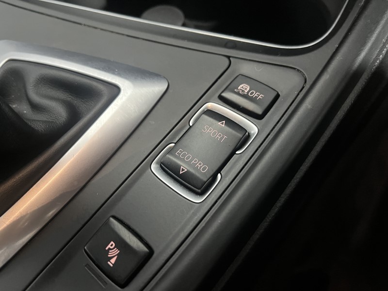 2018 (68) BMW 3 SERIES 330d xDrive M Sport Shadow Edition 4dr Step Auto 4883102