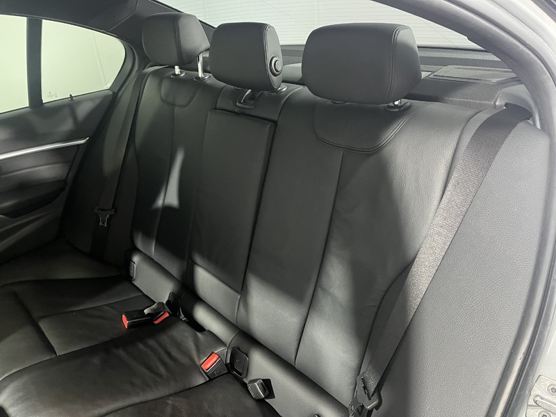 2018 (68) BMW 3 SERIES 330d xDrive M Sport Shadow Edition 4dr Step Auto 4883080