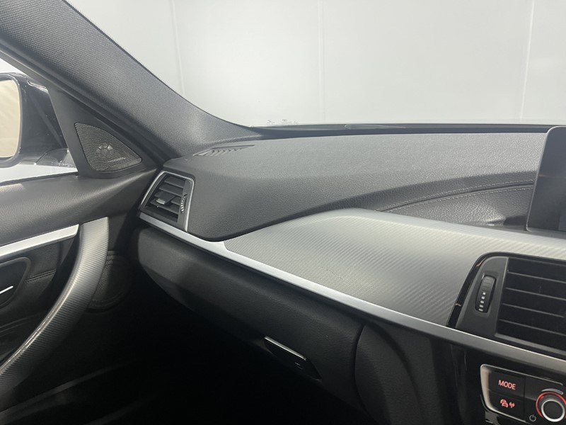 2018 (68) BMW 3 SERIES 330d xDrive M Sport Shadow Edition 4dr Step Auto 4883095