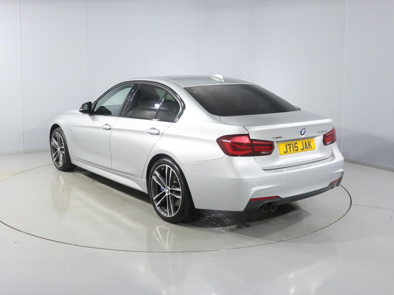 2018 (68) BMW 3 SERIES 330d xDrive M Sport Shadow Edition 4dr Step Auto 4883070