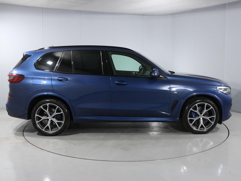 2023 (23) BMW X5 xDrive30d MHT M Sport 5dr Auto 4902758