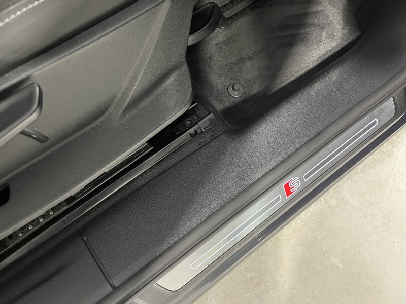 2021 (21) AUDI Q3 35 TFSI S Line 5dr S Tronic 4886957