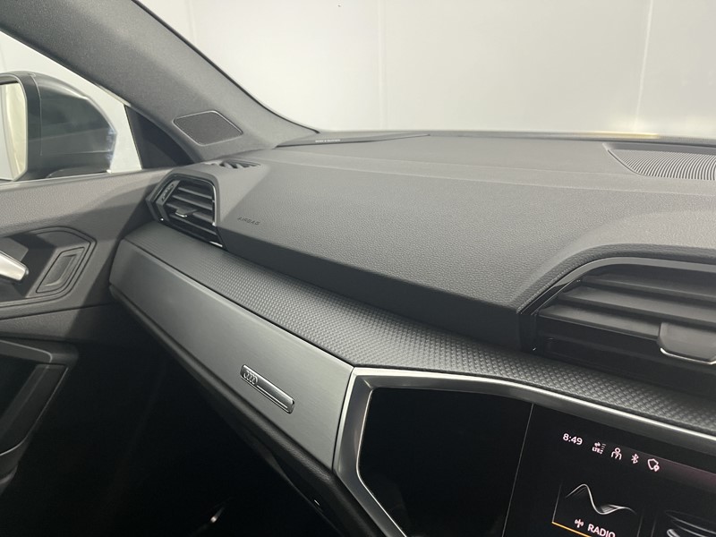 2021 (21) AUDI Q3 35 TFSI S Line 5dr S Tronic 4886965