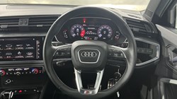 2021 (21) AUDI Q3 35 TFSI S Line 5dr S Tronic 4886943