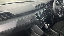 2021 (21) AUDI Q3 35 TFSI S Line 5dr S Tronic 4886945
