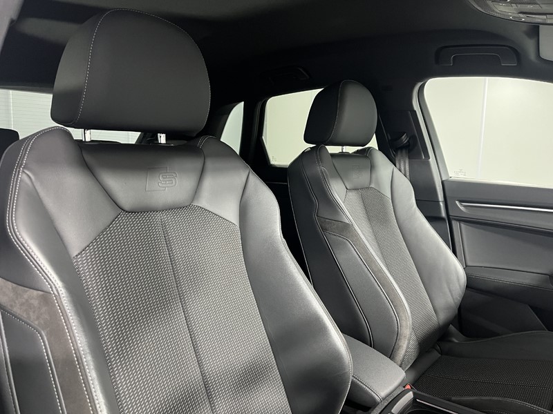 2021 (21) AUDI Q3 35 TFSI S Line 5dr S Tronic 4886949