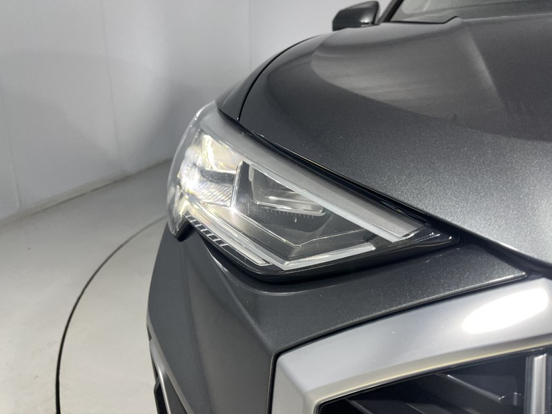 2021 (21) AUDI Q3 35 TFSI S Line 5dr S Tronic 4886977