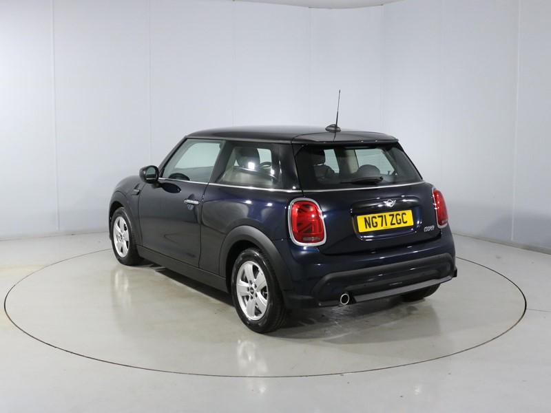 2022 (71) MINI HATCHBACK 1.5 Cooper Classic 3dr Auto 4896466