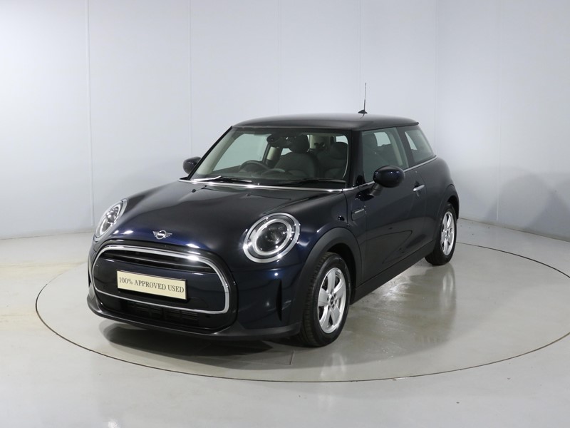 2022 (71) MINI HATCHBACK 1.5 Cooper Classic 3dr Auto 4896502