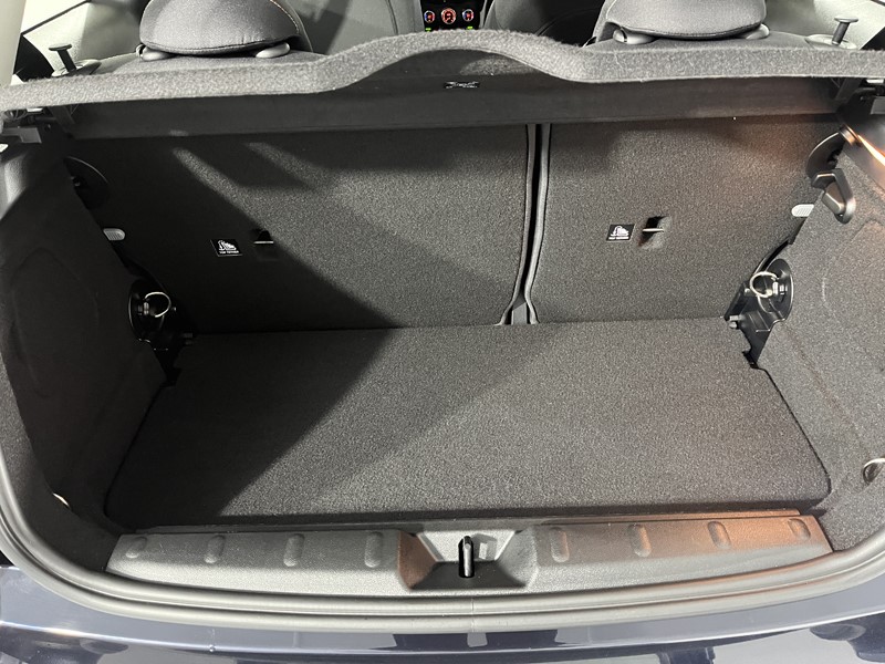 2022 (71) MINI HATCHBACK 1.5 Cooper Classic 3dr Auto 4896477